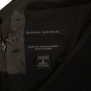 Banana Republic Dresses - Black dress / v neck / lightweight wool w/stretch Banana Republic Dresses - Black dress / v neck / lightweight wool w/stretch
